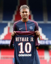  巴黎圣日耳曼青训计划斩获殊荣  