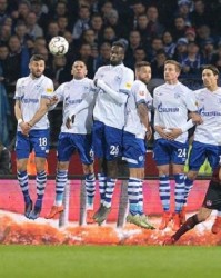  摩纳哥青年军展锋芒，三球横扫斯特拉斯堡夺榜首  