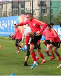  意甲保级大战混沌五支球队深陷泥潭混战